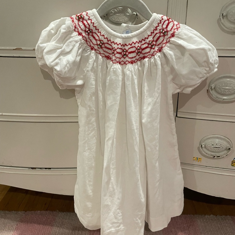 Vive La Fete White Corduroy with Red Smocking Size 3 EUC dress